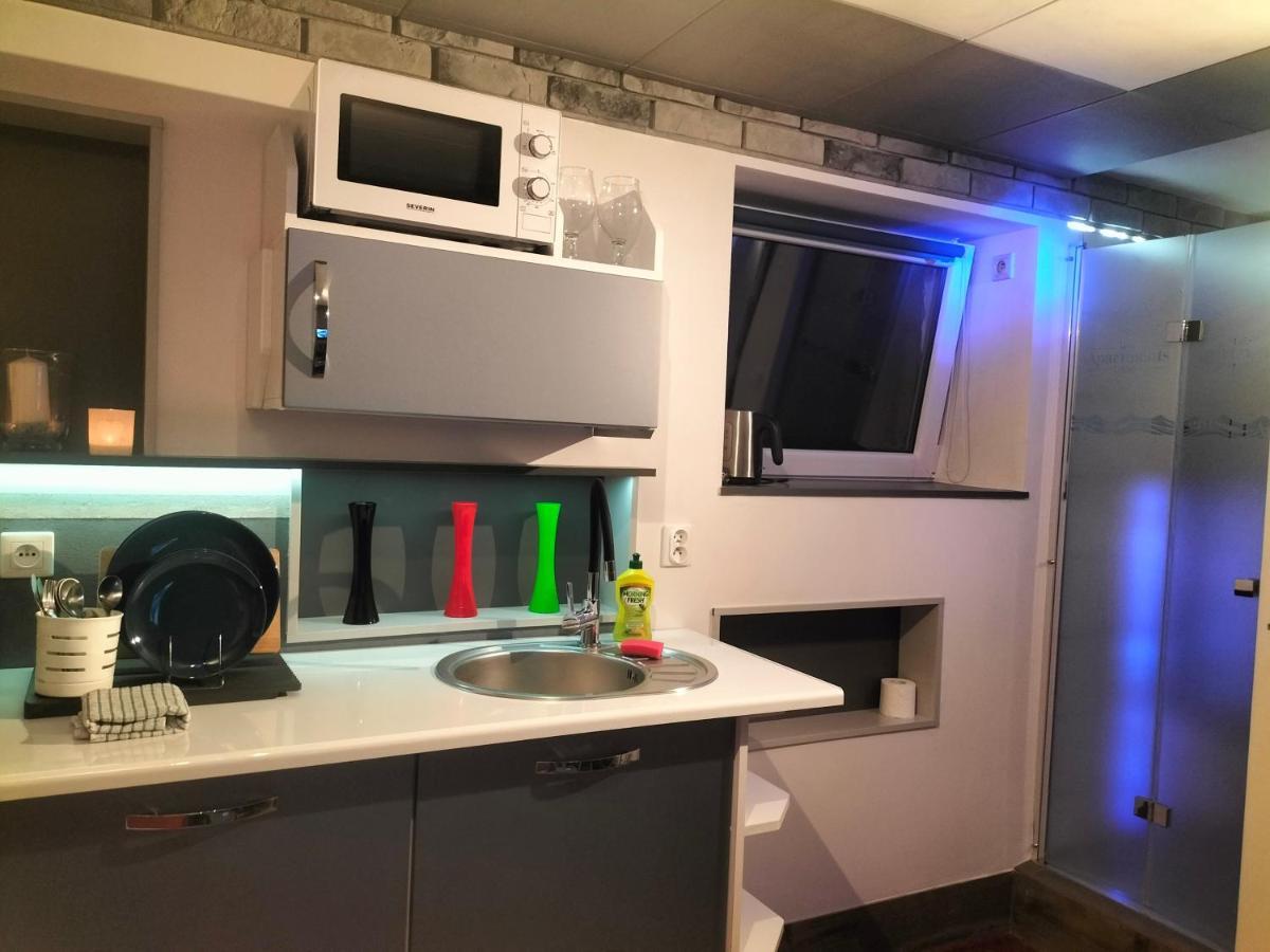 24H Gdynia Mini Apartamenty Na Kod Dostepu & Free Parking & No Keys Exterior foto