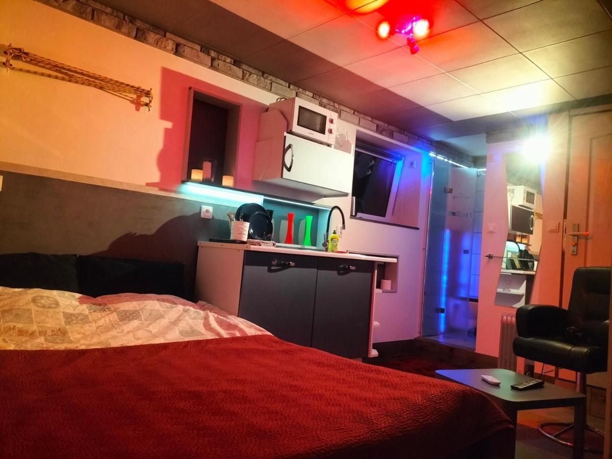 24H Gdynia Mini Apartamenty Na Kod Dostepu & Free Parking & No Keys Exterior foto
